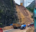 Update Longsor di Kelok Sembilan, Jalan Lintas Riau-Sumbar Kembali Dibuka
