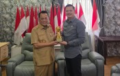 Bank Rohil Ternyata Raih 3 Penghargaan Sekaligus. Bupati Bistamam Terima Top Pembina BUMD 2025