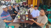 Pengurus Masjid Raya An-Nur Riau Silaturahmi ke Masjid Al Markaz Al Islami, Makassar