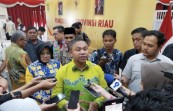 Ruas Jalan Minas-Perawang Rusak Akibat Truk ODOL, Gubri Panggil Sejumlah Perusahaan