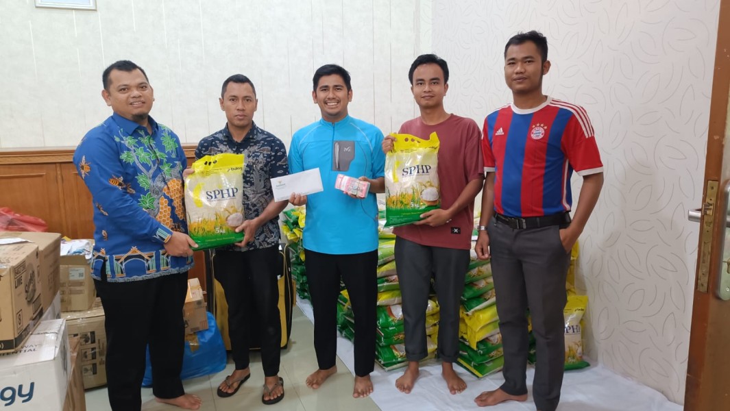 Masjid Raya An-Nur Riau Serahkan Donasi Tabligh Akbar An-Nur Peduli ke Baznas untuk Disalurkan ke Korban Bencana di Sumatera