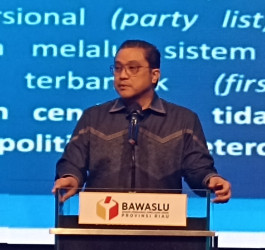 Wacana Daerah Istimewa Riau, Anggota DPR RI: Urgensi Bagi Rakyatnya Apa?