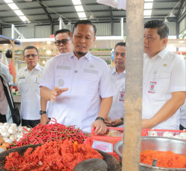 Cabai Jadi Fokus Utama, Pemko Pekanbaru Gencarkan Pasar Murah Tekan Inflasi
