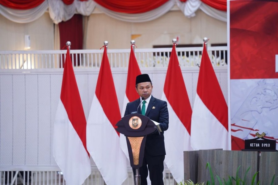 Gubernur Riau Targetkan Pertumbuhan Ekonomi 8 Persen, Siap Genjot Investasi