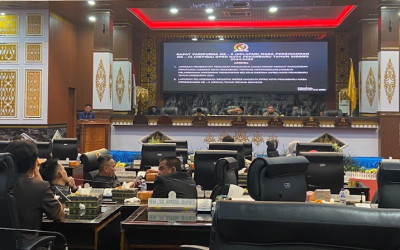 Warga Pekanbaru Keluhkan Masalah Banjir dan Jalan Berlubang, DPRD Minta Prioritaskan
