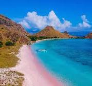 Pink Beach Taman Nasional Komodo Masuk 20 Pantai Terbaik di Dunia