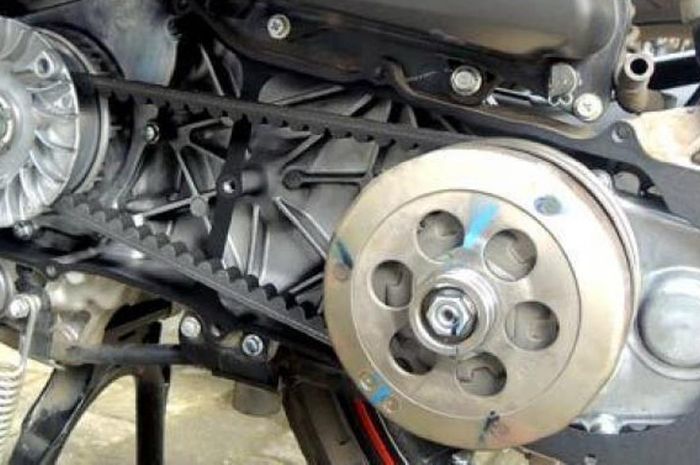 Awas! Kalau Motor Matic Anda Jarang Servis CVT, Ini yang Akan Terjadi