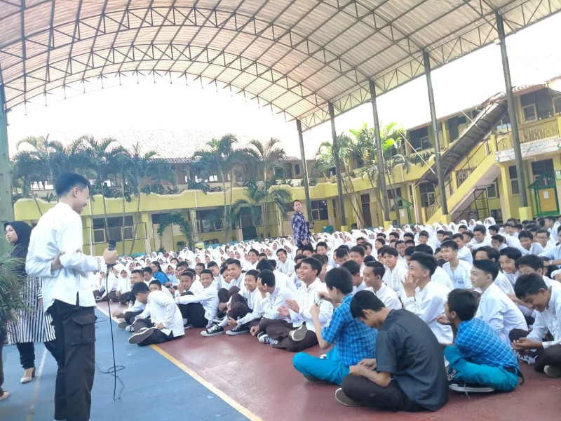 Kunjungi Sejumlah Sekolah, Disdik Kota Pekanbaru Gencarkan Sosialisasi Bahaya LGBT