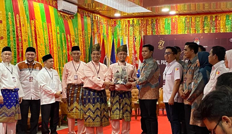 Daftar ke KPU, Agung - Markarius Janjikan Kota Aman dari Banjir, Macet, dan Sampah