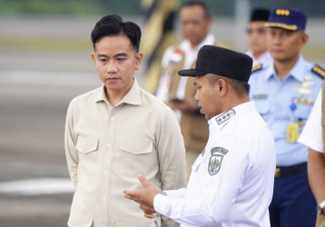 Berhasil Kendalikan Karhutla Riau, Wapres Gibran Apresiasi Kinerja Gubernur Abdul Wahid