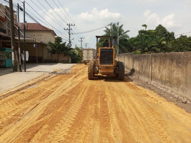 Bukan Tahun Depan, Ternyata Jalan Bangau Sakti Sudah Mulai Diperbaiki