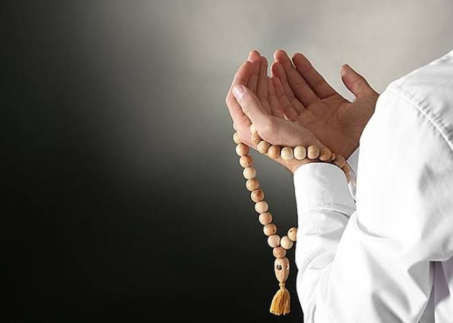 umat Terakhir Bulan Rajab, Amalkan Ini Agar Rezeki Mengalir