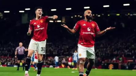 Setan Merah Mengamuk! Manchester United Bantai Brighton 4-2 di Old Trafford