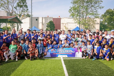 Walikota Pekanbaru Buka Turnamen Mini Soccer 2025, Beri Semangat Peserta U-13