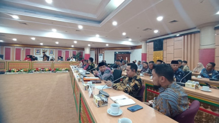 Dibatasi Kemendagri, 95 Kades di Bengkalis Minta Jabatannya Diperpanjang
