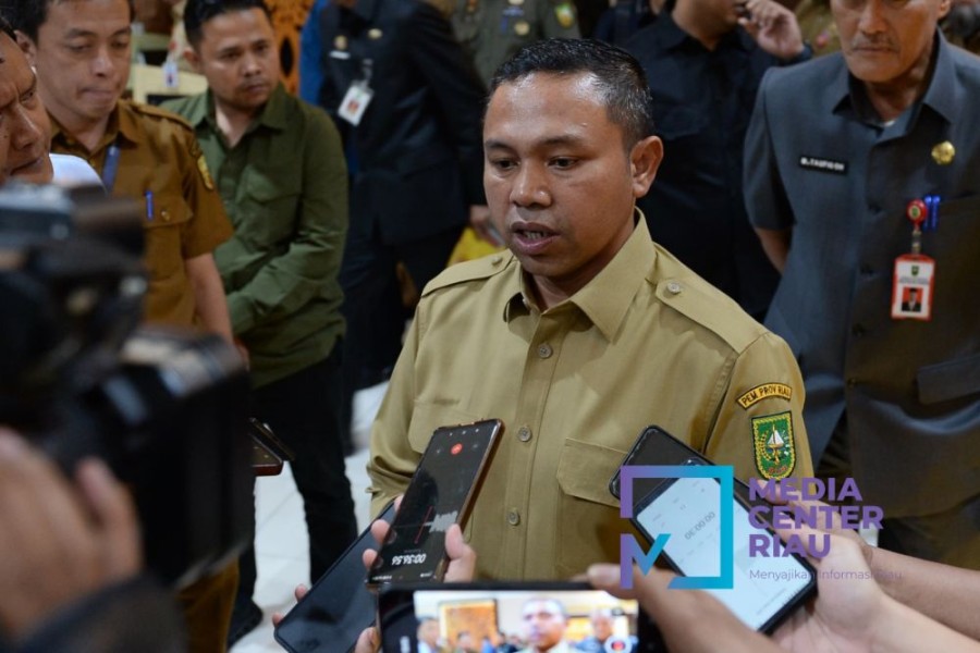 Gubernur Riau Tunjuk Empat Plt Kepala OPD, Dua Lagi Menyusul