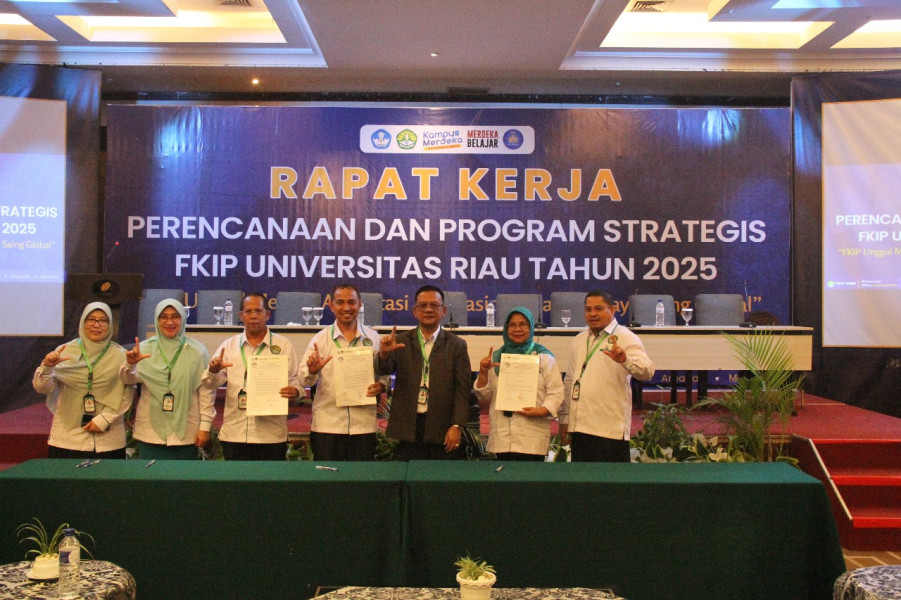 Kadispora Pekanbaru Hadiri Rapat Kerja Perencanaan Program Strategis FKIP Universitas Riau