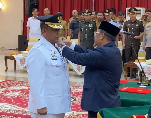 Roni Rakhmat Dilantik sebagai Pj Wali Kota Pekanbaru Pengganti Risnandar