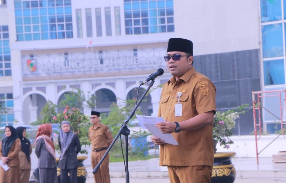 Jajaran BPKAD Kota Pekanbaru Ikuti Upacara di Komplek Perkantoran Tenayan Raya