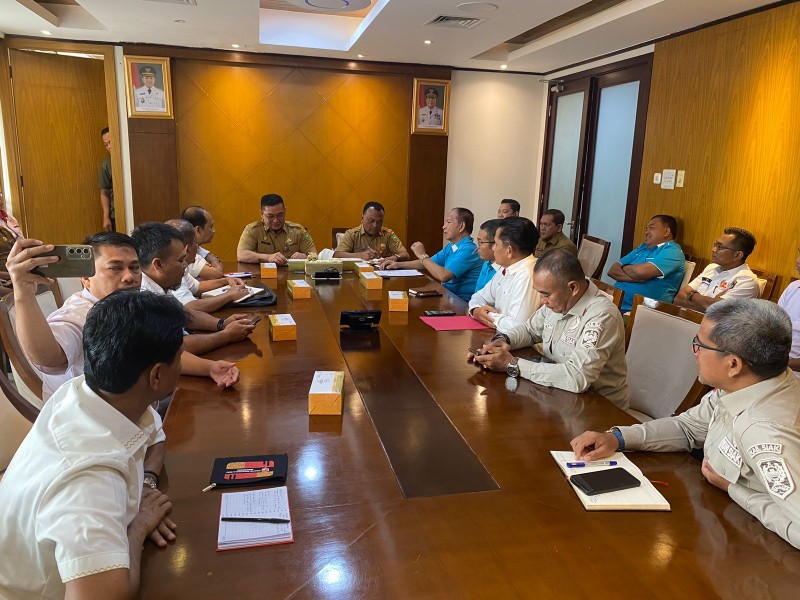 Audiensi KONI Riau dan KONI Daerah Bersama Sekdaprov, Syahrial: Bersinergi Sukseskan Porprov XI 2026