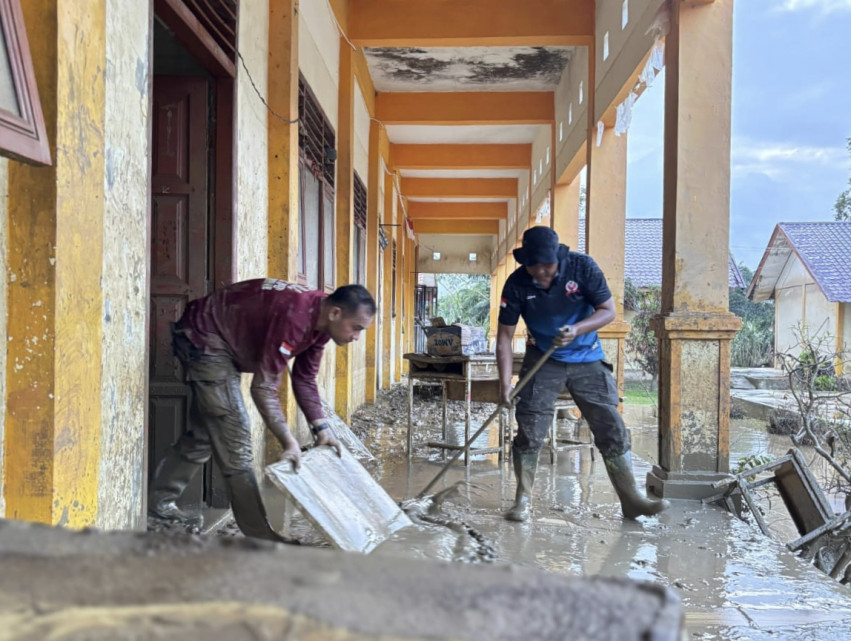 Plt Gubri Kembali Kirim 40 Personel Satpol PP Riau Jalankan Misi Kemanusiaan ke Aceh Tamiang