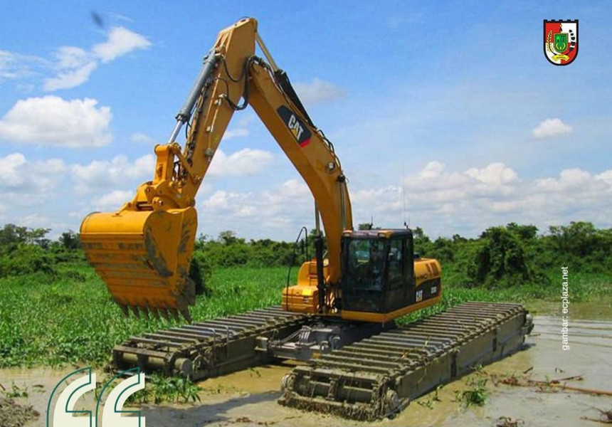 Atasi Masalah Banjir, PUPR Tunggu Eskavator Amphibi