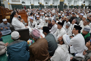 Salat Gaib untuk Almarhum Affan Kurniawan, Gubri: Masyarakat Jangan Terprovokasi dan Tetap Jaga Persatuan