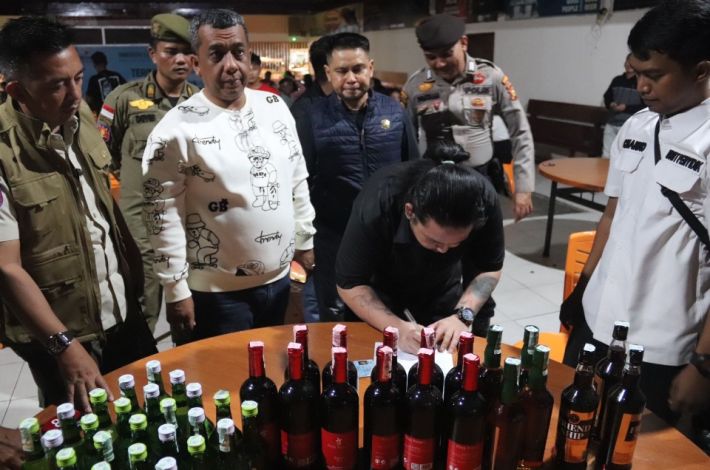Pemko Pekanbaru Gelar Razia Miras, 4 Orang di Bawah Umur Terjaring