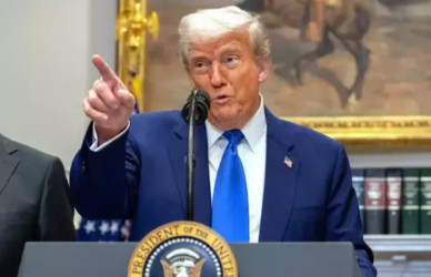 Siap Bantu Israel Serang Iran, Trump Dikecam Pendukungnya Sendiri