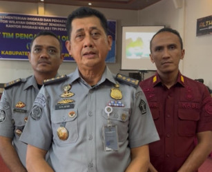 Misteri Dokumen Umrah Palsu, 15 WNI Dicegah Terbang ke Luar Negeri