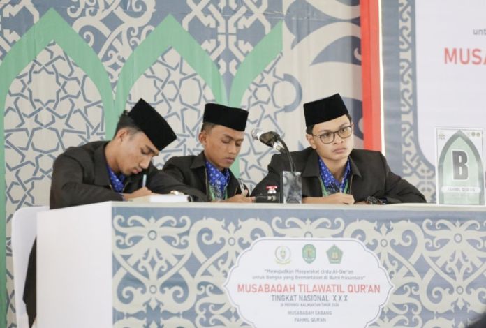 Kafilah Riau Cabang Fahmil Quran Putra Raih Juara 3 di MTQ XXX Nasional