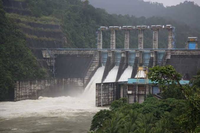 Debit Air Naik, PLTA Koto Panjang Kambali Tambah Tinggi Bukaan Pintu Waduk