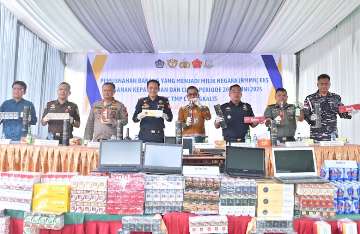 Bea Cukai Bengkalis Musnahkan Barang Bukti Senilai Rp1,8 Miliar