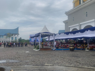 Pimpin Upacara HUT ke-241 Pekanbaru, Agung Komitmen Perbaiki Kinerja ASN dan Infrastruktur