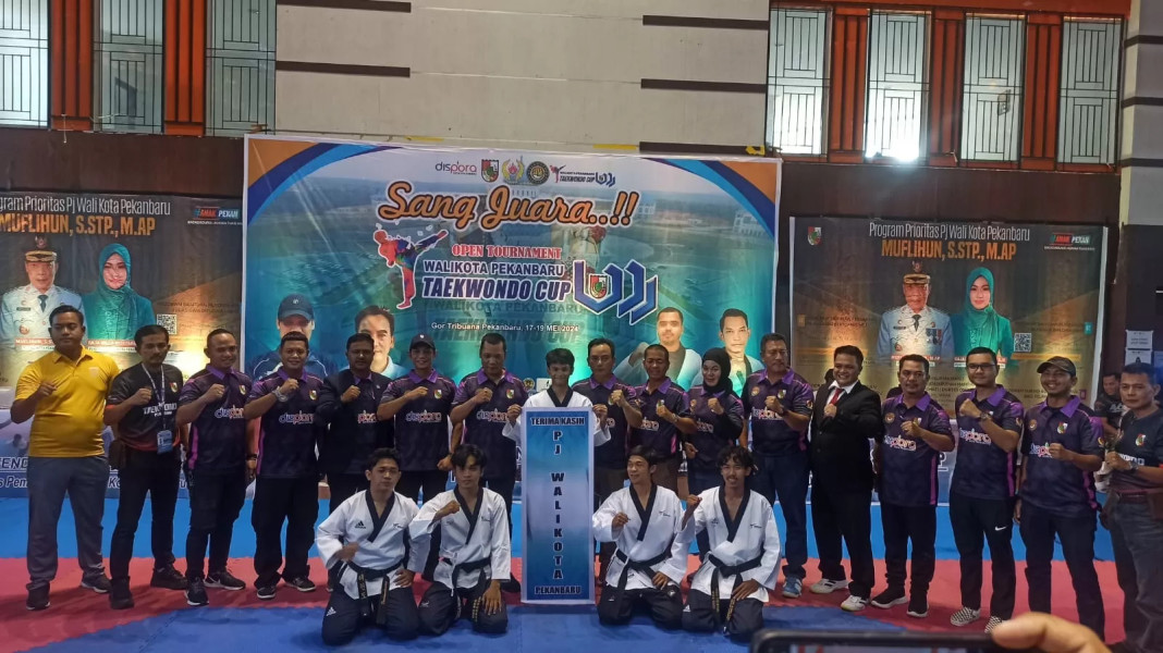 Kadispora Hadiri Pembukaan Taekwondo Wali Kota Pekanbaru Cup VII 2024