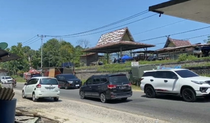 Libur 1 Muharam dan Akhir Pekan, Jalur Riau–Sumbar Dipadati Kendaraan Wisatawan
