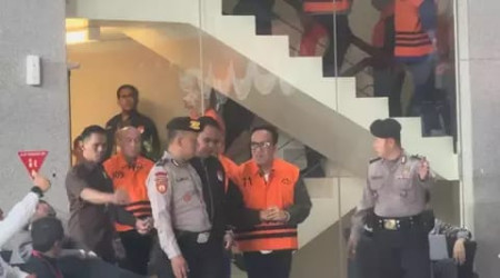 Tangis Wamenaker Immanuel Ebenezer Usai Dijadikan Tersangka OTT KPK