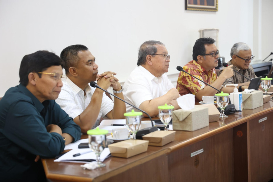 Dewan Komisaris PTPN IV PalmCo menyatakan pola kemitraan plasma yang sukses dilaksanakan PalmCo Regional 3 Provinsi Riau akan dijadikan rujukan