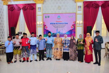 Selesai Bertugas, Pemkab Bengkalis Lepas Istri Menag