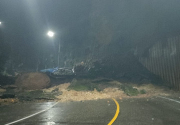 Musim Hujan, Pengendara Diimbau Waspadai Longsor dan Banjir di Jalur Riau–Sumbar