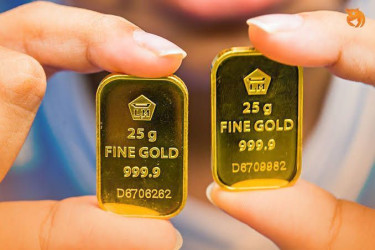 Harga Emas Antam Tak Bergerak, Masih Rp1.948.000 per Gram