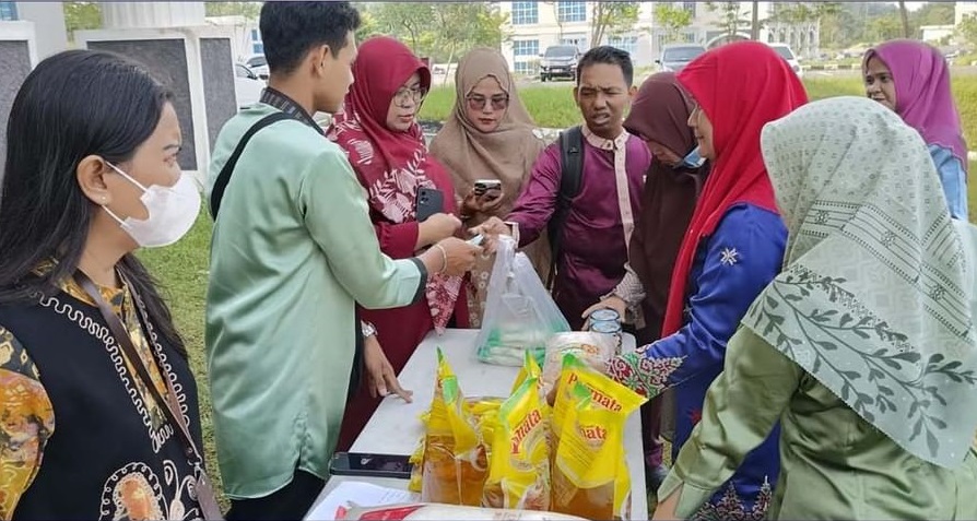 Dinas Ketahanan Pangan Pekanbaru Luncurkan Mobil Pak Iwan untuk Bantu Warga