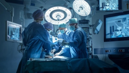 Merinding, Dokter Temukan Bola Rambut Seberat 2 Kg di Perut Remaja