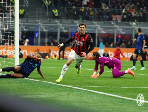 Milan Tekuk Inter 1-0, Maignan Gemilang dan Calhanoglu Gagal Penalti