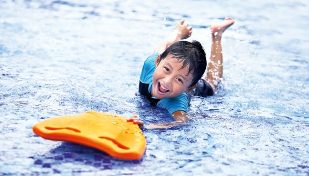 Manfaat Berenang pada Anak, Stimulasi Motorik dan Melatih Pernapasan