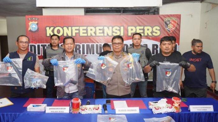 Perampok Bersenjata di Kampar, Tewas Usai Baku Tembak Dengan Polisi