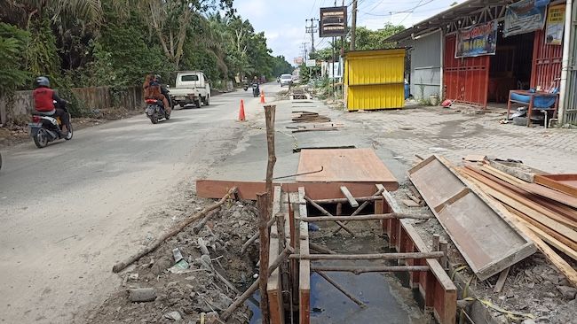 Overlay Jalan Bangau Sakti Pekanbaru Dilanjutkan Tahun Depan