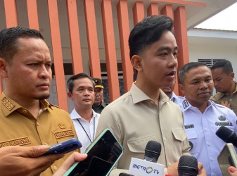 Wapres Gibran Ingatkan Penerima BSU di Pekanbaru Jangan Gunakan untuk Judi