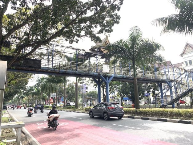 Bahayakan Pejalan Kaki, Kondisi JPO di Sudirman Pekanbaru Memprihatinkan