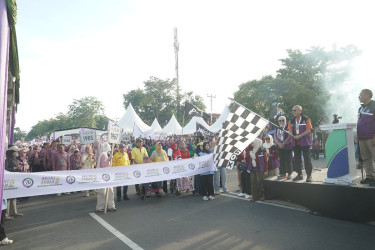 Hadirkan Nostalgia, Ribuan Alumni Meriahkan Reuni Akbar Ikasmansa Pekanbaru